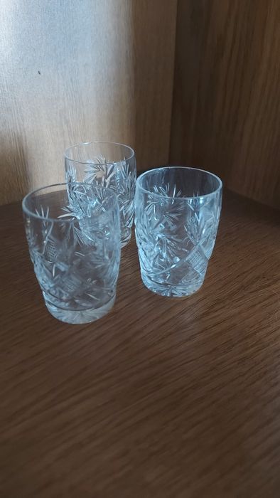 Продам хрустальные рюмки