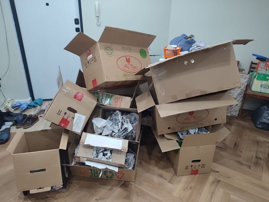 Продам   коробки
