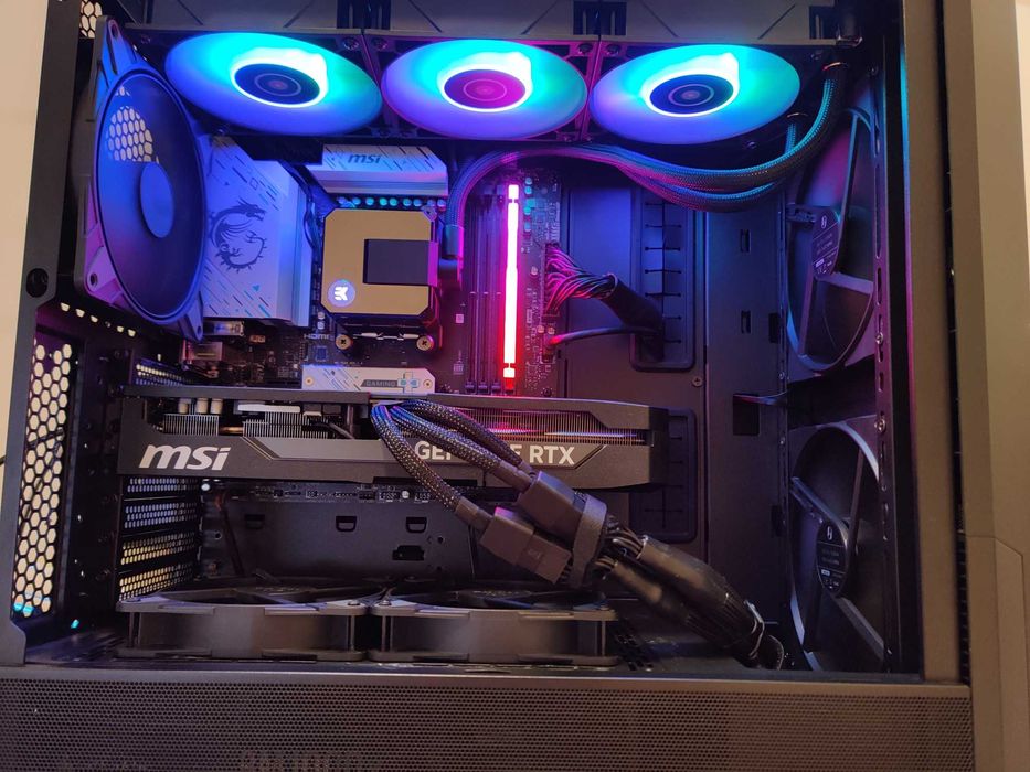Gaming PC/Workstation Ryzen 7900X 32GB DDR5
