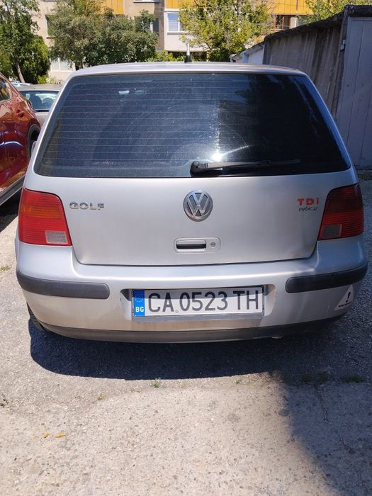 VW golf 4 (1999)-1.9 TDI "110"к.с