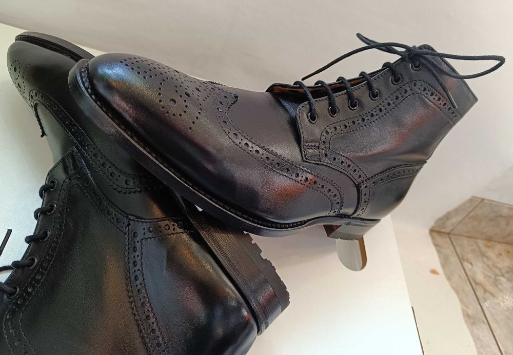 Ghete de lux 39.5 40 brogue lucrate manual GREVE NOI piele naturala