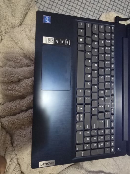 Lenovo IdeaPad 3 15IGL05