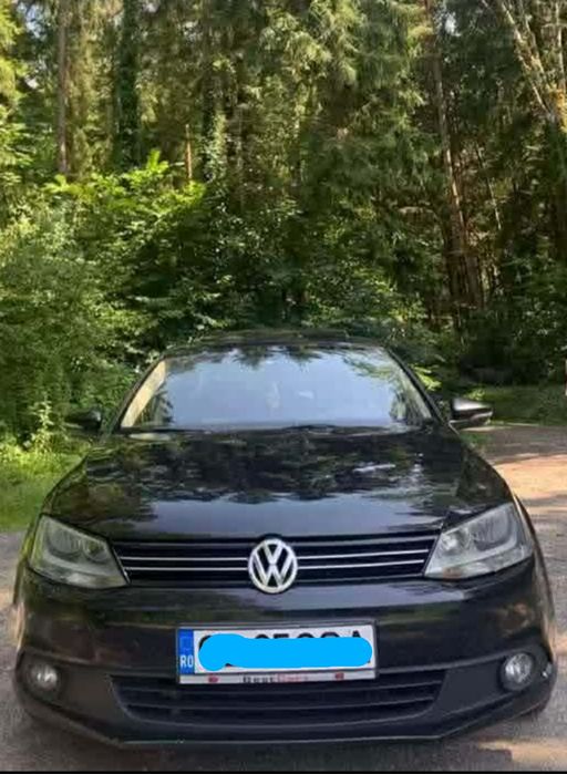 Vând VW JETTA DIN 2011