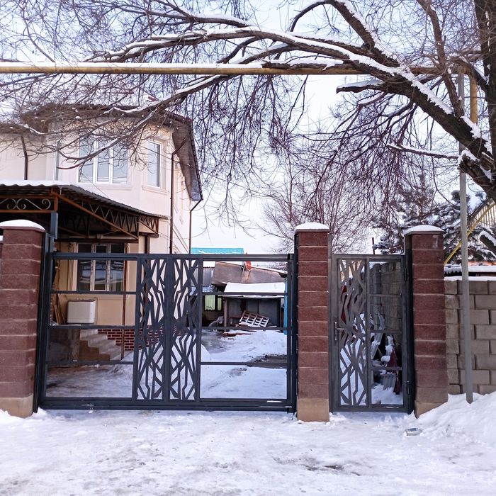 Изготовление  навесов