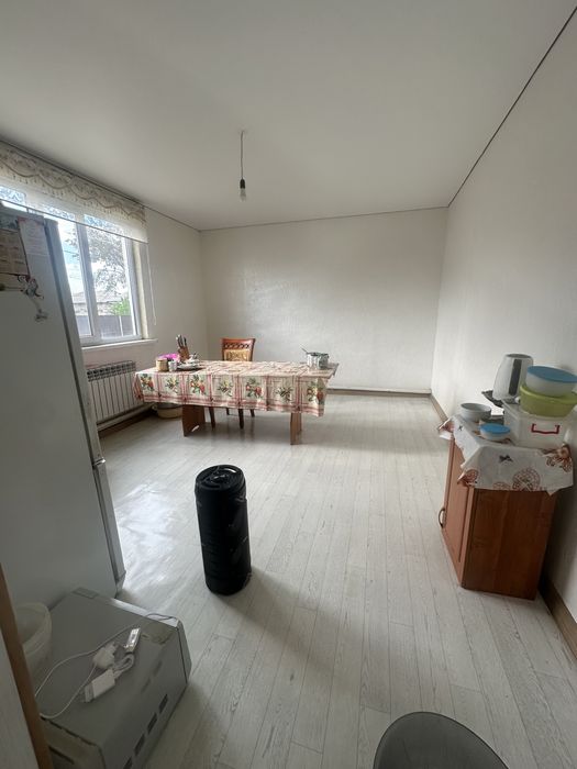 Үй сатылады