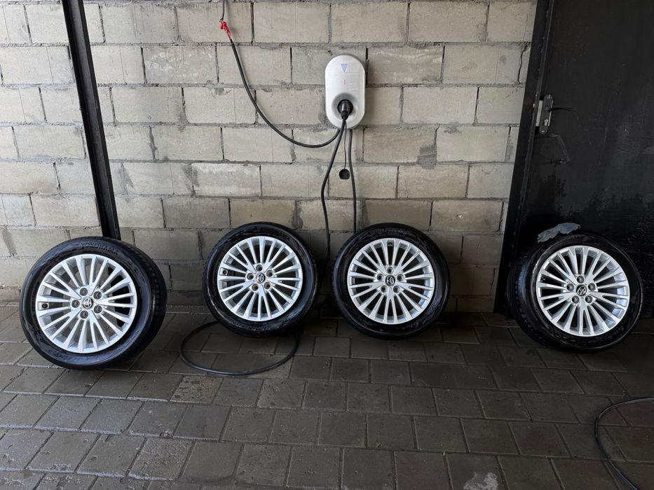 Продам диски с резиной