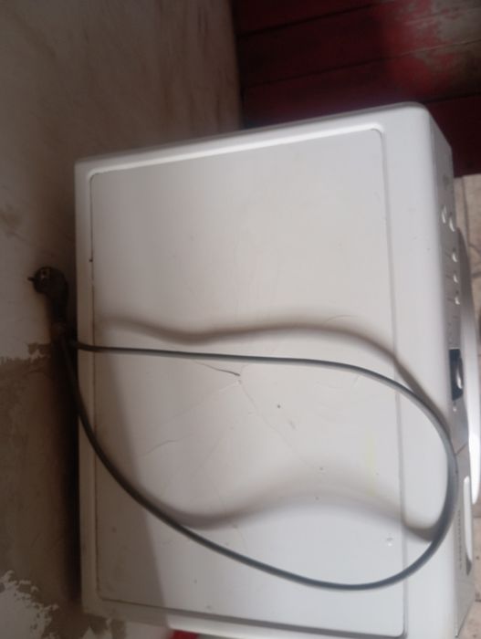 Продам стиральную машину