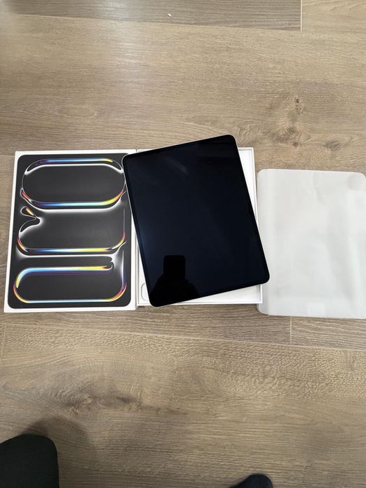 Ipad pro 13 512G