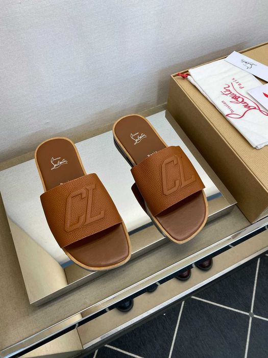 Papuci / Slapi Christian Louboutin Premium - mai multe culori