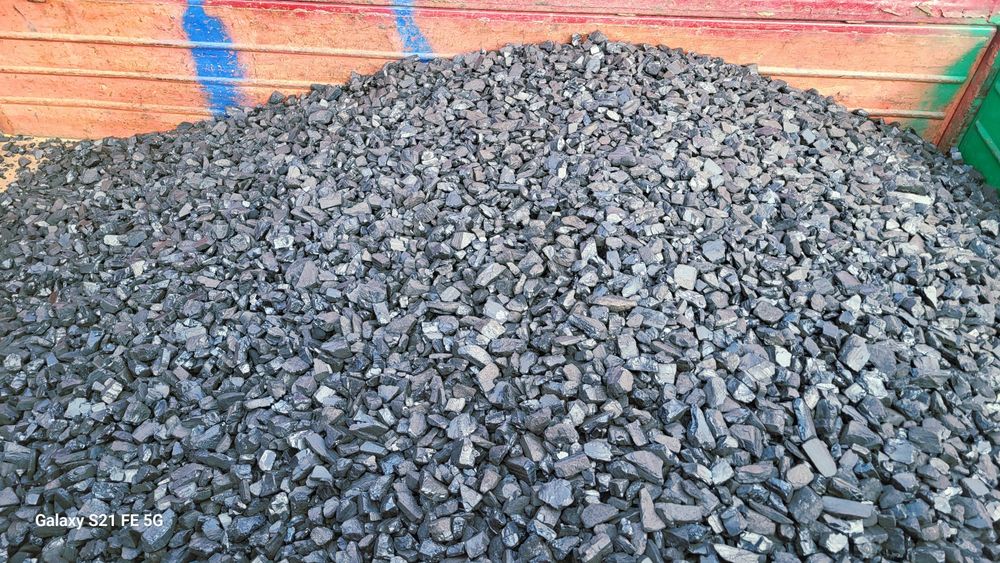 Уголь калибровка и обычный с доставкой по городу