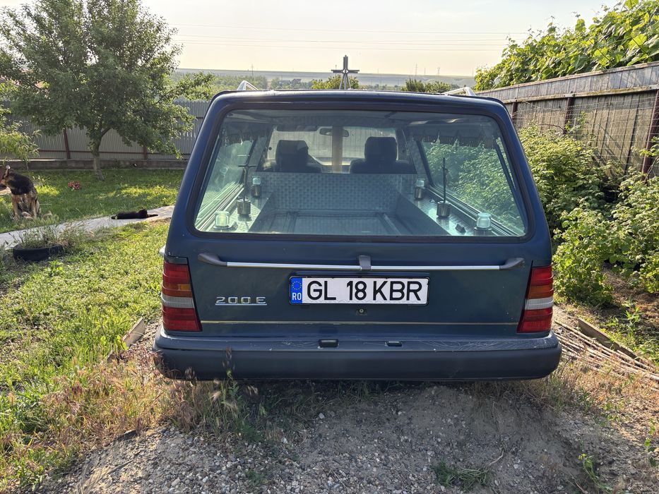 Vand sau schimb cu capac frigorific