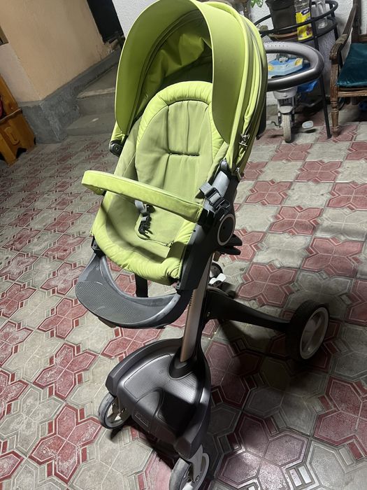 Продам коляску stokke
