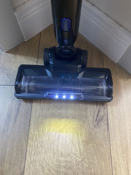 Продаю беспроводной пылесос