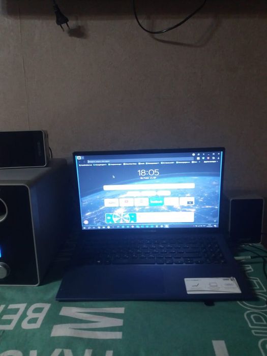Продам ноутбук ASUS VivoBook