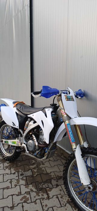 Yamaha yz 250f.     2010
