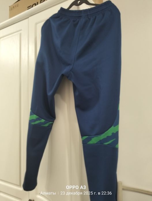 Штаны футбольные Бразилий размер М