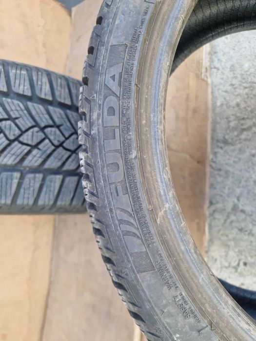 2 Fulda R18 225/40 Зимни гуми  DOT3219