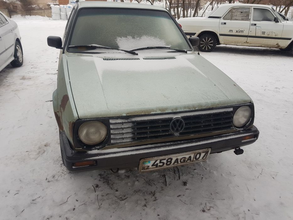 Продаю машину гольф  есть торг