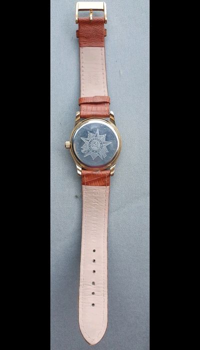 Ceas de mana rusesc Patriotic War Molnija, mecanic, functioneaza perfe