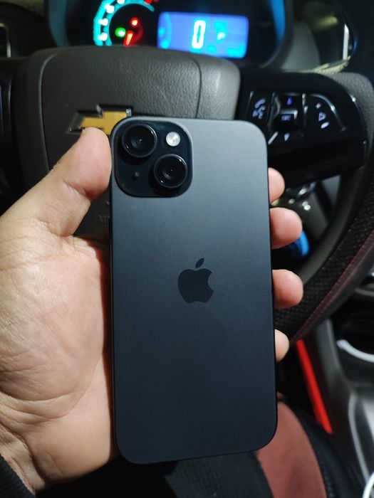 Айфон 15 сатылады