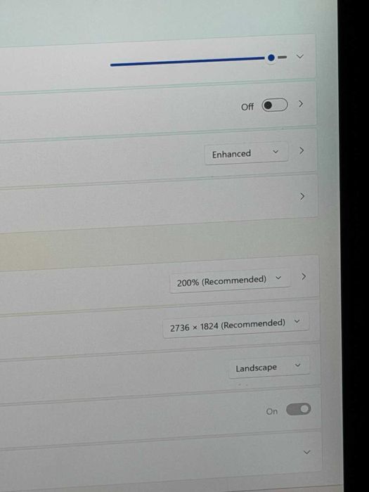 Microsoft Surface Pro 7 Plus i5-1135G7/8RAM/128SSD