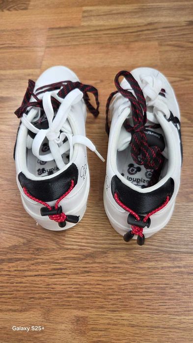 Новые кроссовки Desigual