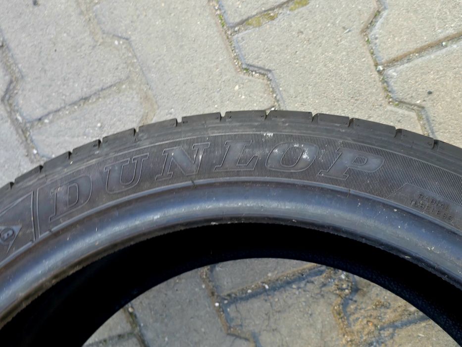 255 40 21 Dunlop