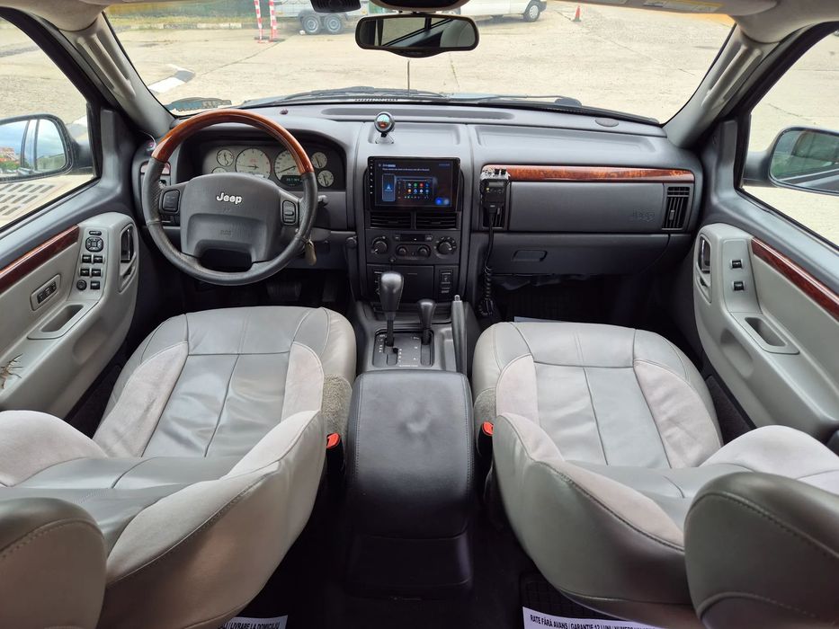 Jeep Grand Cherokee Jeep Grand Cherokee 2004 2.7 CRD 163 CP automata / RATE fara avans