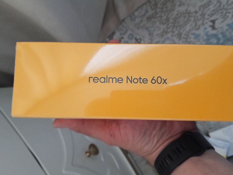 Продам Realme X60 Note 64Gb новый