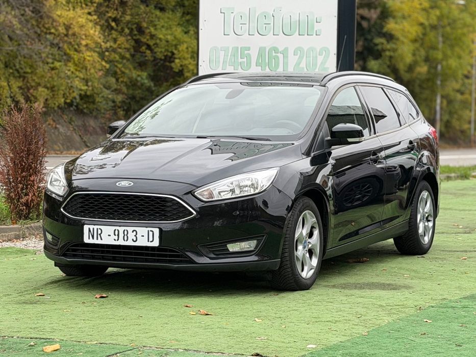 Ford Focus Ford Focus 2016 și în RATE