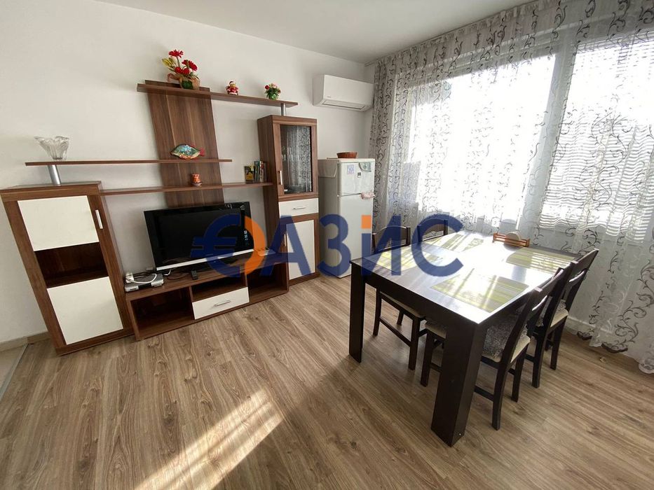 Продава се Двустаен апартамент в Свети Влас - 70 кв.м за 722 €/кв.м - Снимка #6