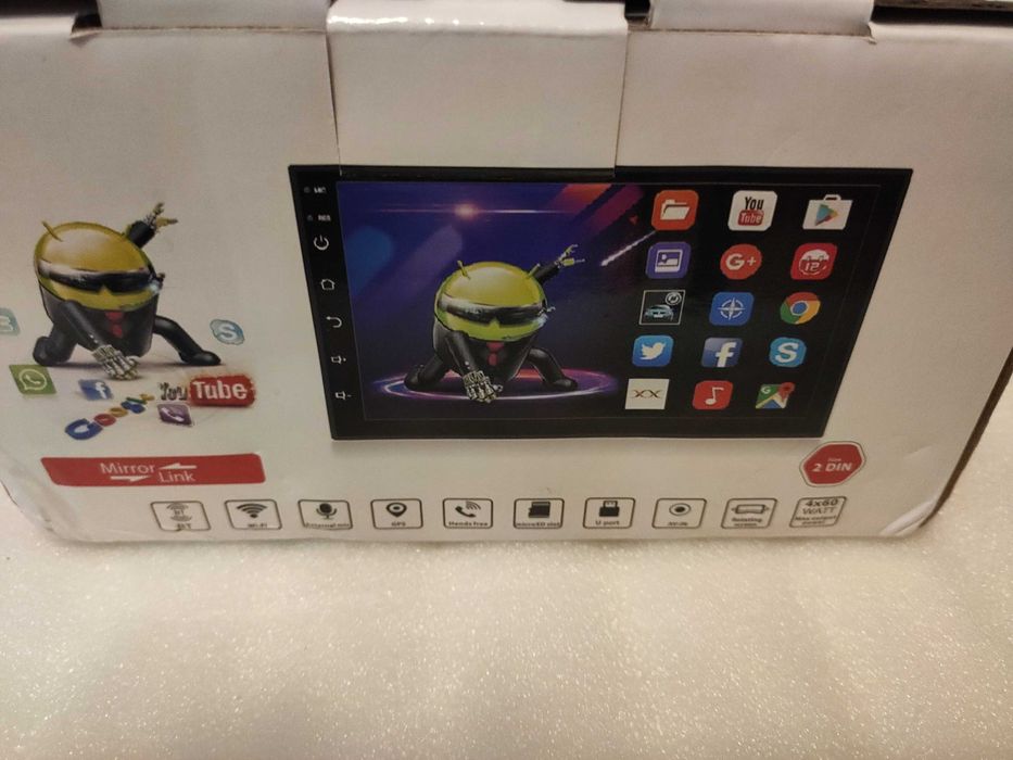 7 инчова мултимедия за автомобил 7011А-2.5D (4GB RAM + 64GB ROM)