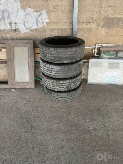 KUMHO ECSTA 245/45 R21