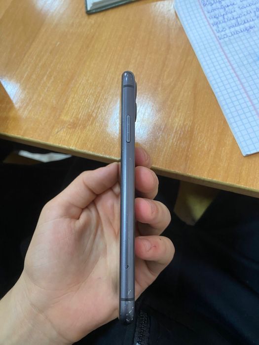 Продам айфон 11 128 гб