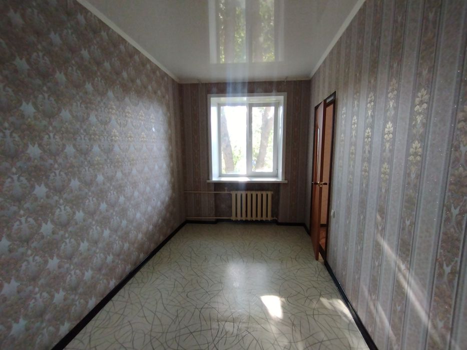 Продам трёхкомнатную квартиру