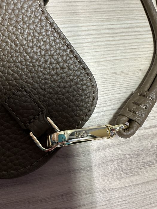 Чехол для очков от Aisho Atelier. Кожа