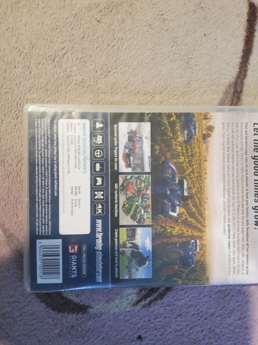 Vând farming simulator 22 PC