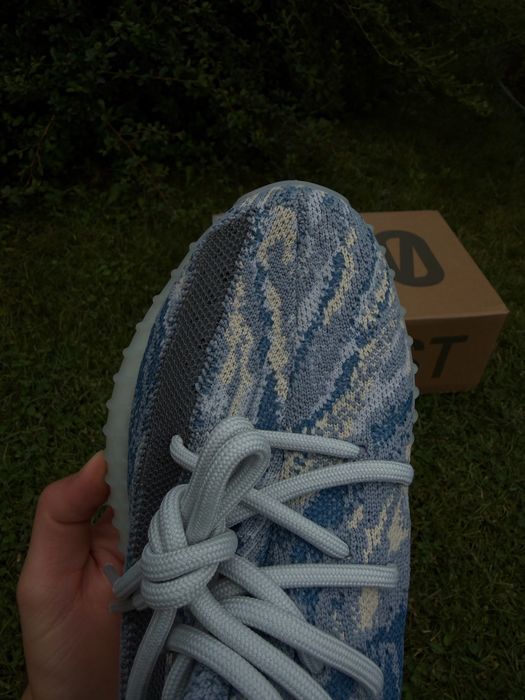 Adidasi Yeezy 350 V2 Frost Blue / Premium