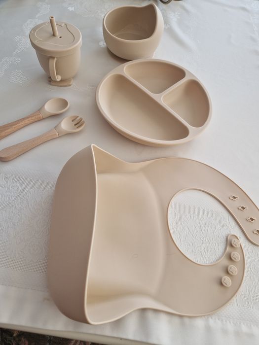Комплект за хранене за деца / бебета силикон + бамбук