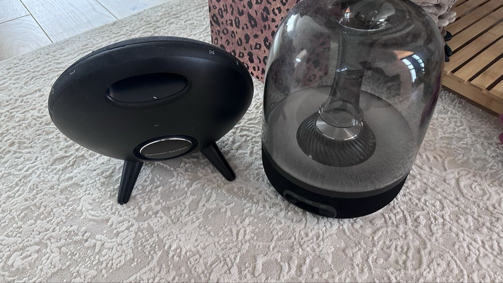 Harman Kardon Aura si Onyx