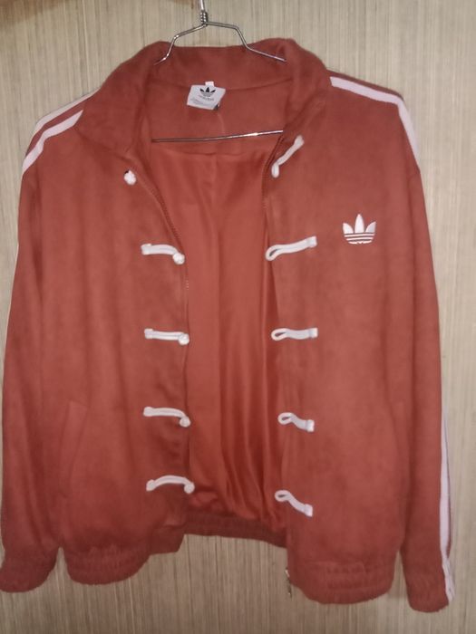 Китайская зипка Адидас.Оригинал.