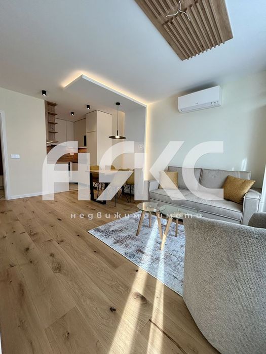 Продава се Двустаен апартамент в София, Витоша - 67 кв.м за 1902 €/кв.м - Снимка #1