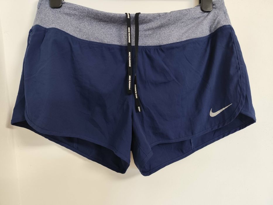 Nike pantaloni scurți