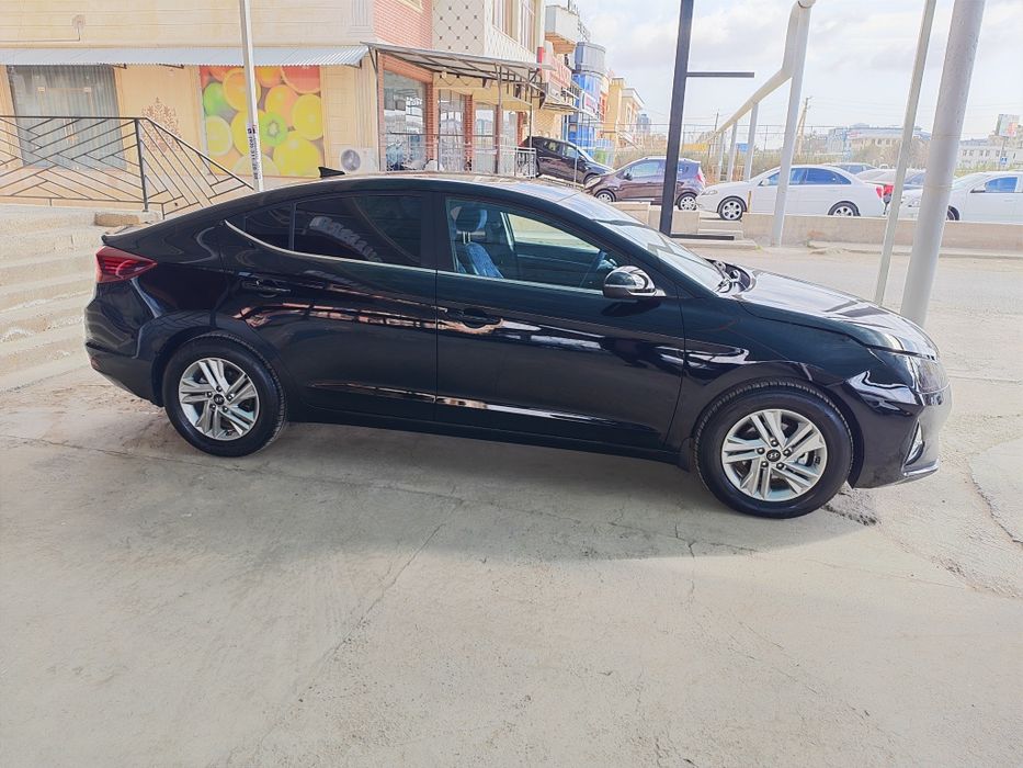 Прадаетса хундае элантра 2020/2021 год