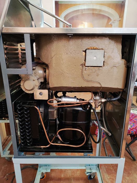 Фризер Россия& Франция ( в идеальном состоянии)