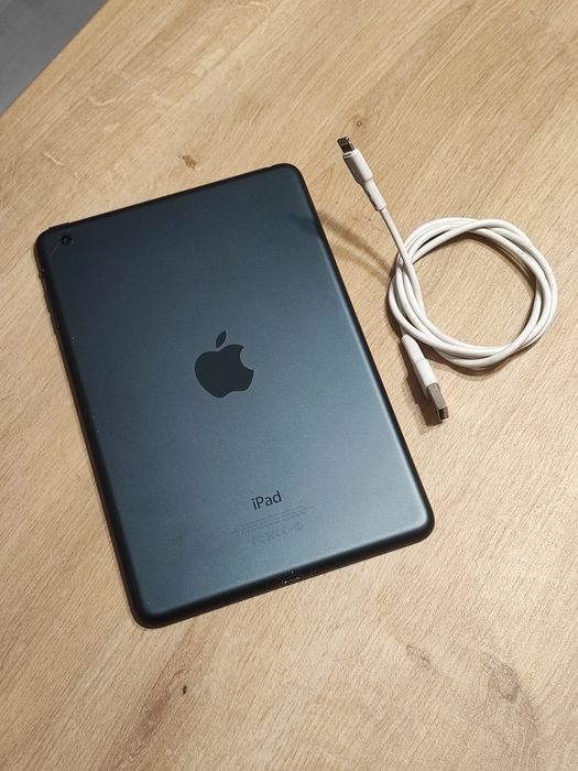 Tableta Apple iPad Mini 16gb 8 inch Wifi