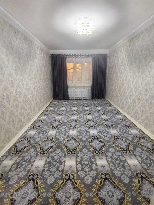 4х комнатная квартира на 3 этаже в кирпичном доме по ул.М.Улугбека