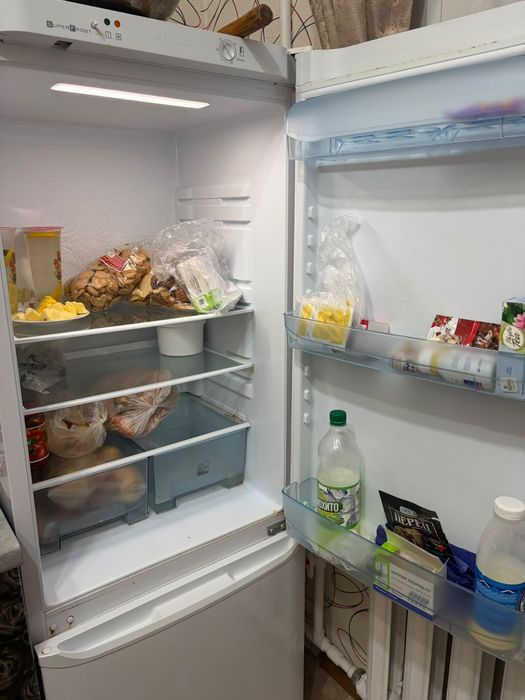 Продам холодильник