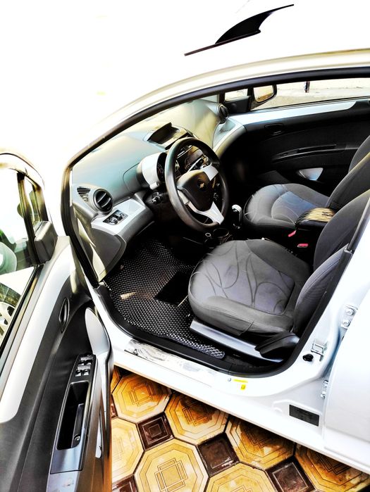 Spark 2016 yil 3 pazitsa