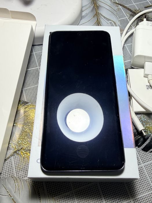 Продам телефон OPPO Reno12 Pro на 512G. 5G